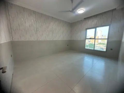 شقة غرفة وصالة (1 BHK) للبيع في برج الكور 2