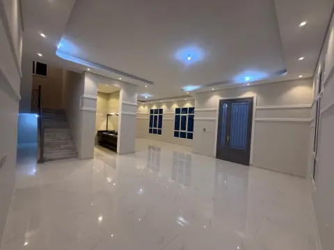 فيلا جديدة للبيع في الوكير