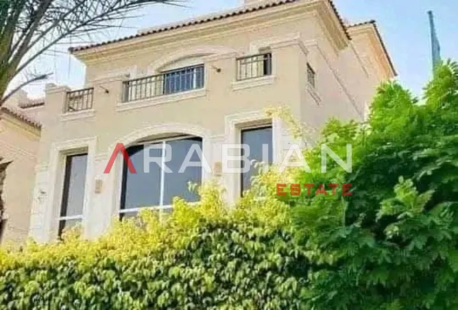 البيع في لافيستا سيتي: فيلا استلام فورى بأقل من سعر الماركت بفيو مميز