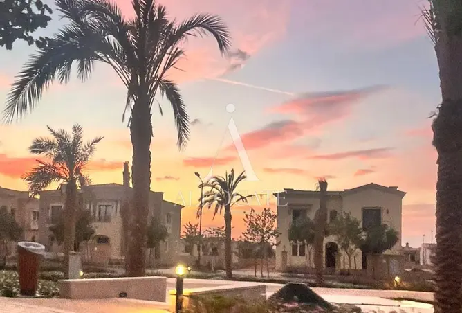 البيع في سيتي جيت: صف رابع للجولف  شقة ريسيل اقل من الماركت -سيتي جيت