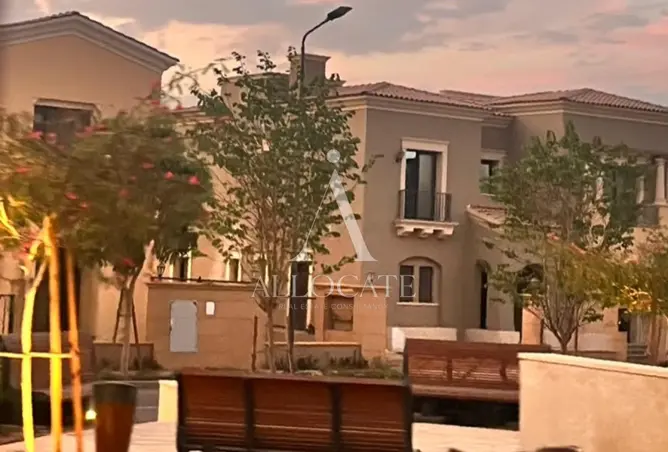 البيع في سيتي جيت: صف ثالث جولف فيلا ريسيل استلام...