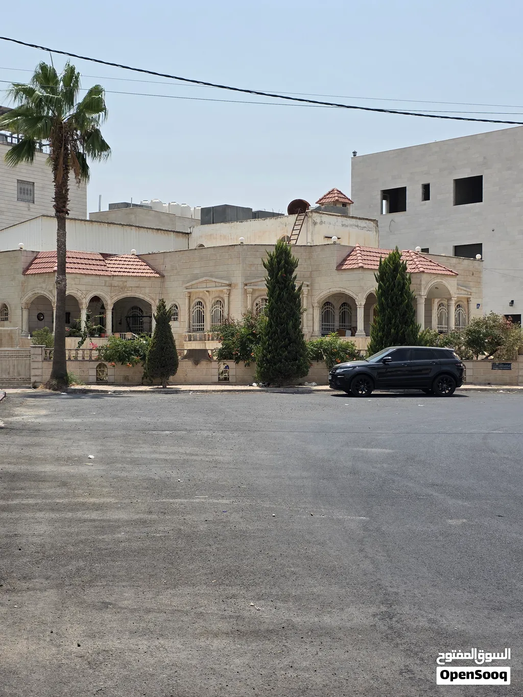 فيلا طابقين في أجمل مناطق المقابلين حي ابو الراغب في موقع مميز جدا اقراء الاعلان كامل