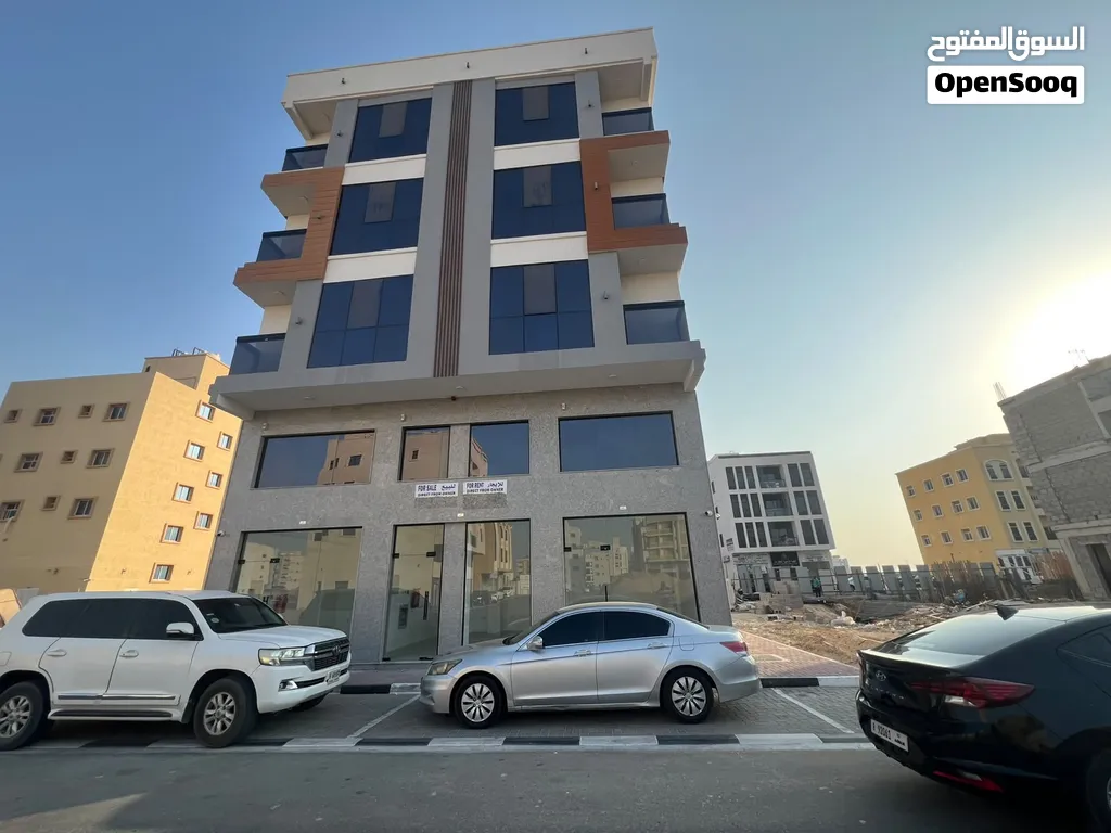 للبيع بناية استثمارية في العالية – عجمان فرصة مميزة للمستثمرين