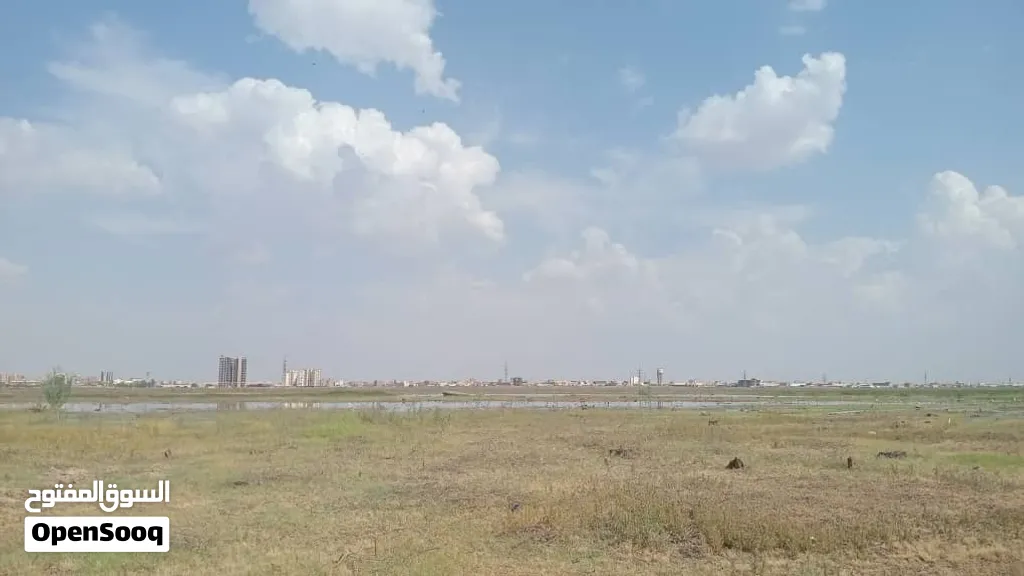 ارض استثمارية للبيع في المقرن غابط السنط مطله...