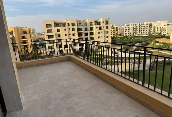 البيع في أو ويست: شقة متشطبة فى اويست اوراسكوم قرب...
