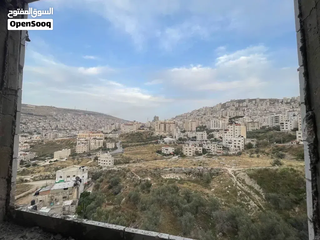 شقة عظم 140 متر رفيديا فوق حياة نابلس قرب مطعم تنورين