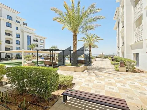 شقة للبيع - أنسام 4، أنسام، جزيرة ياس تصميم واسع...