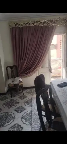 شقة للبيع أرض الجمعيات) دور رابع & كاملة مرافق & سوبر لوكس حصة في الأرض + عقد أخضر يوجد في