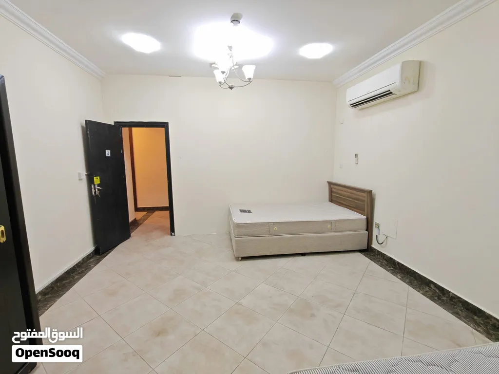 Executive Bachelor Rooms Available Male & Female