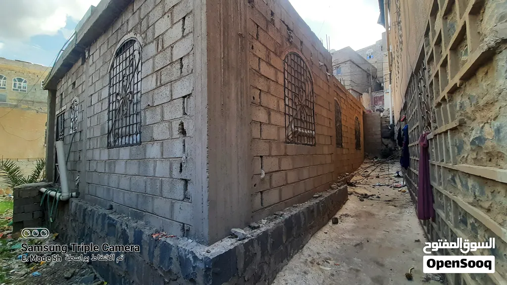للبيع بيت عىررطه في السنينه
