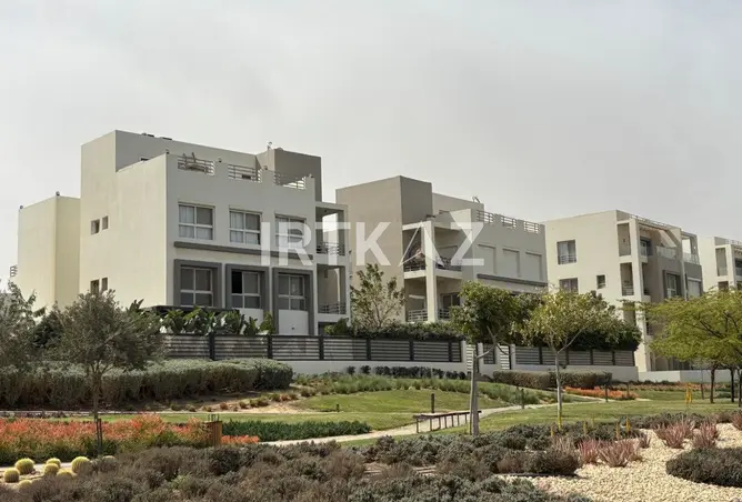 البيع في وان هايد بارك: دوبلكس بسعر الطرح الاول مع...