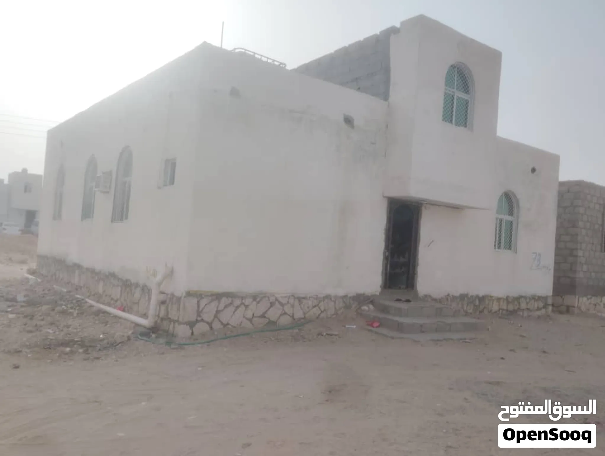 بيت سكني في منطقه شحن المدينه للبيع