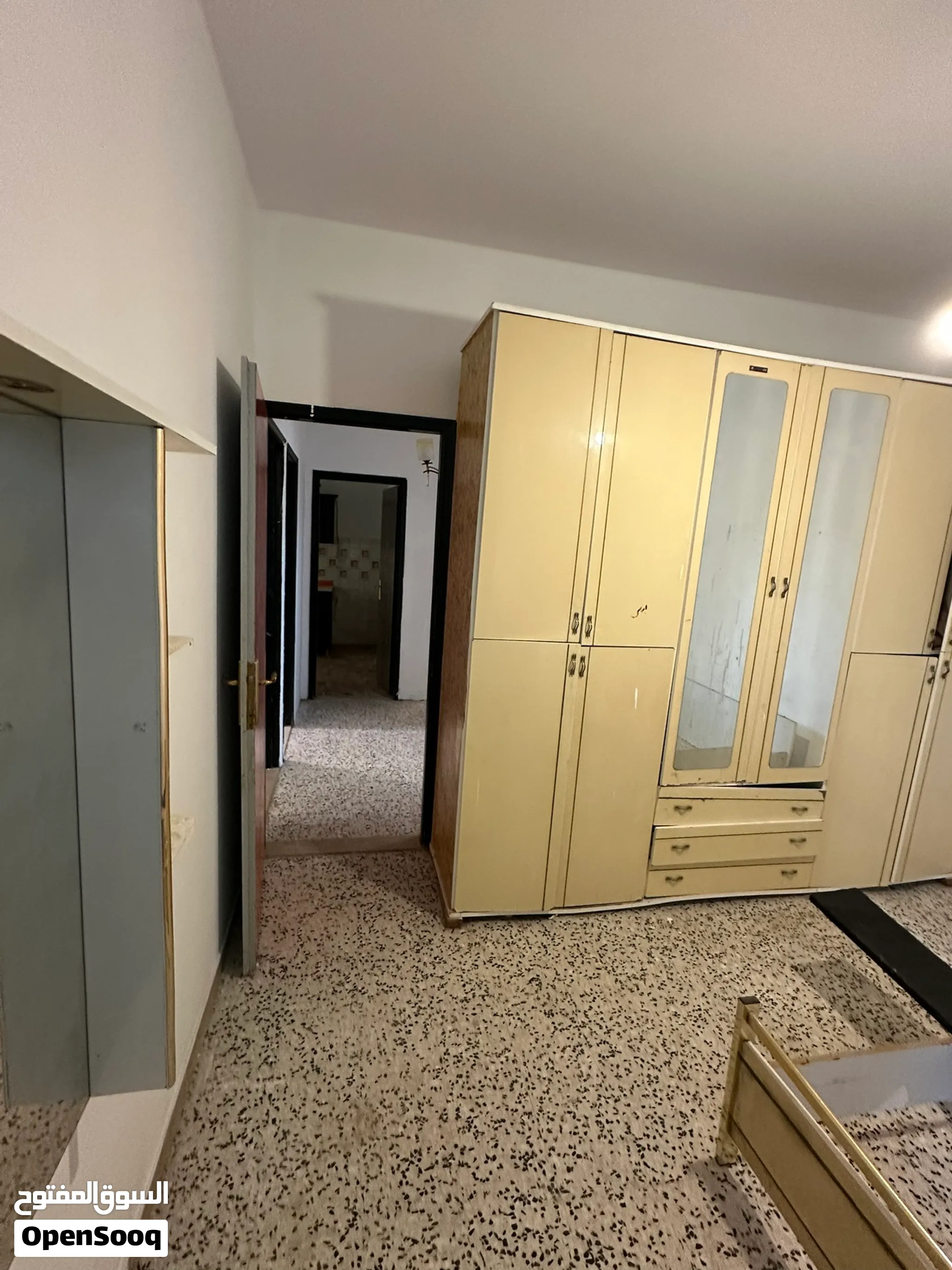 شقة حجم متوسط عمارات الطبي