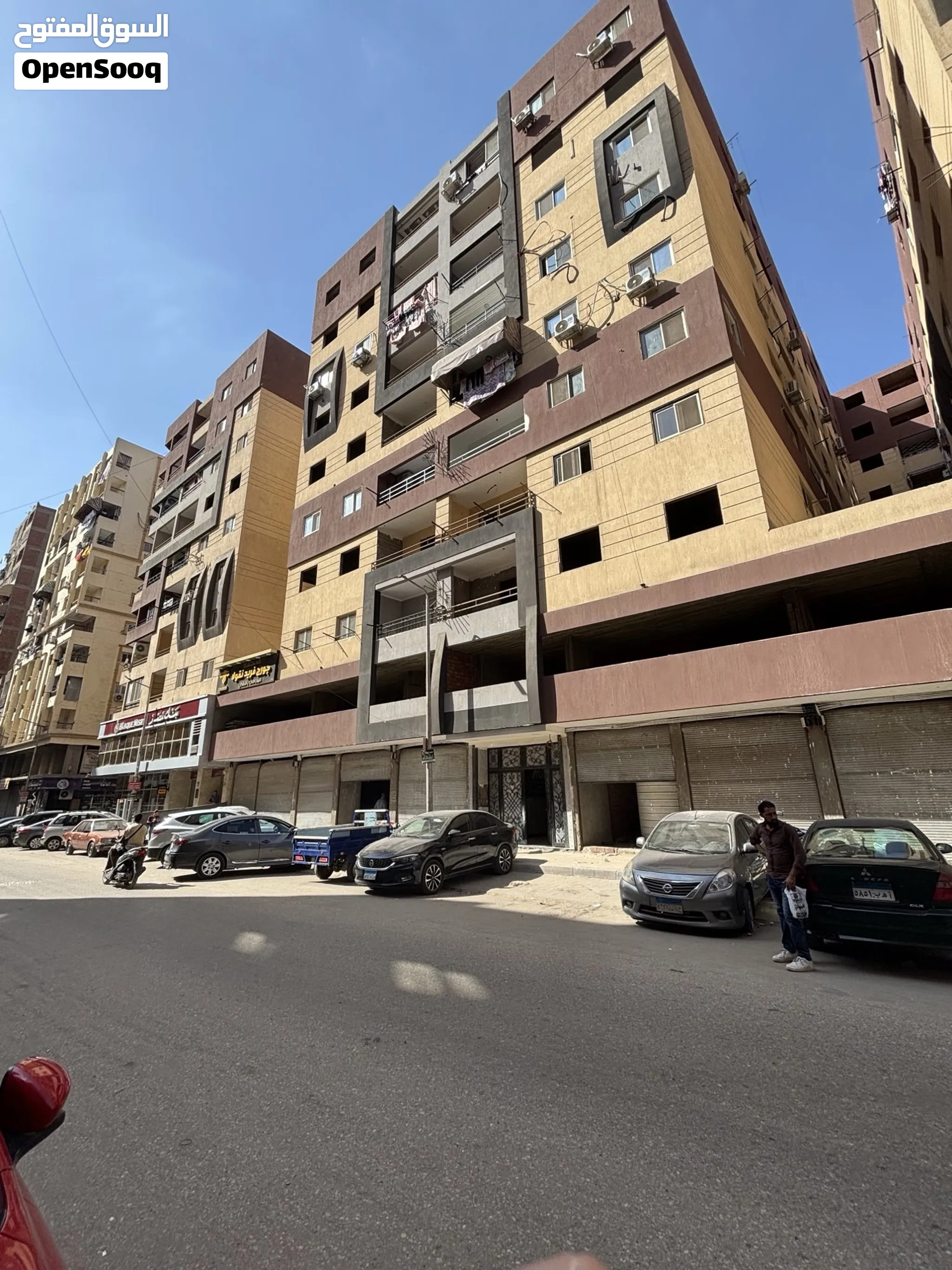 مقر إداري 1500 م دور كامل للبيع - ناصية - عمارة بنك مصر - منشية التحرير