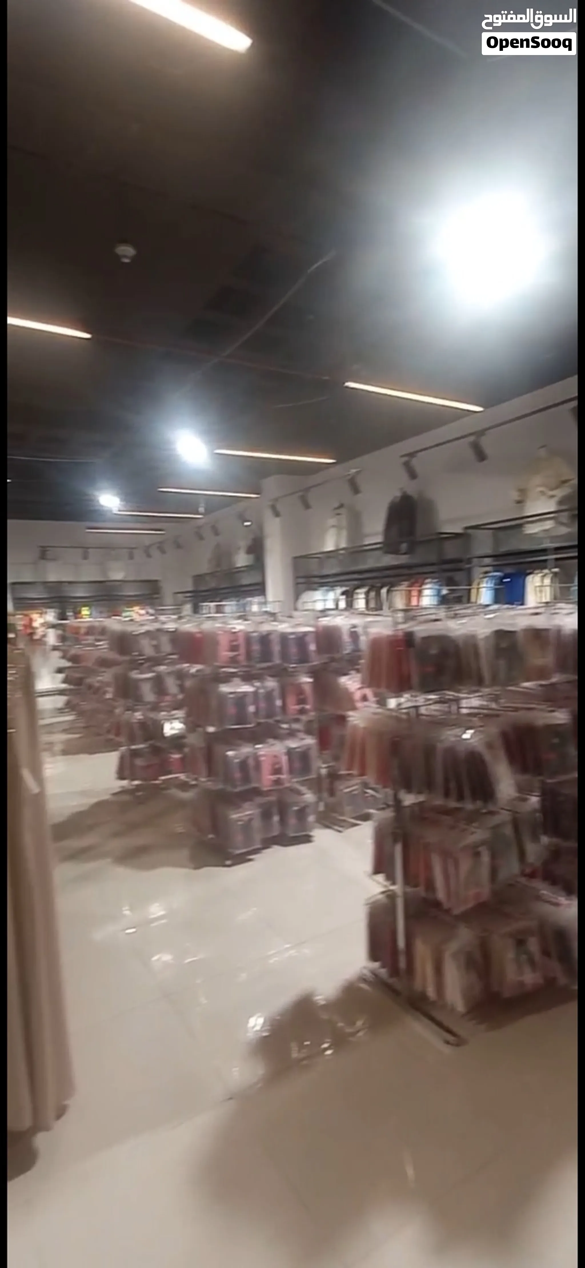 للبيع شركة ملابس مع محل قائم في جمعية تعاونية