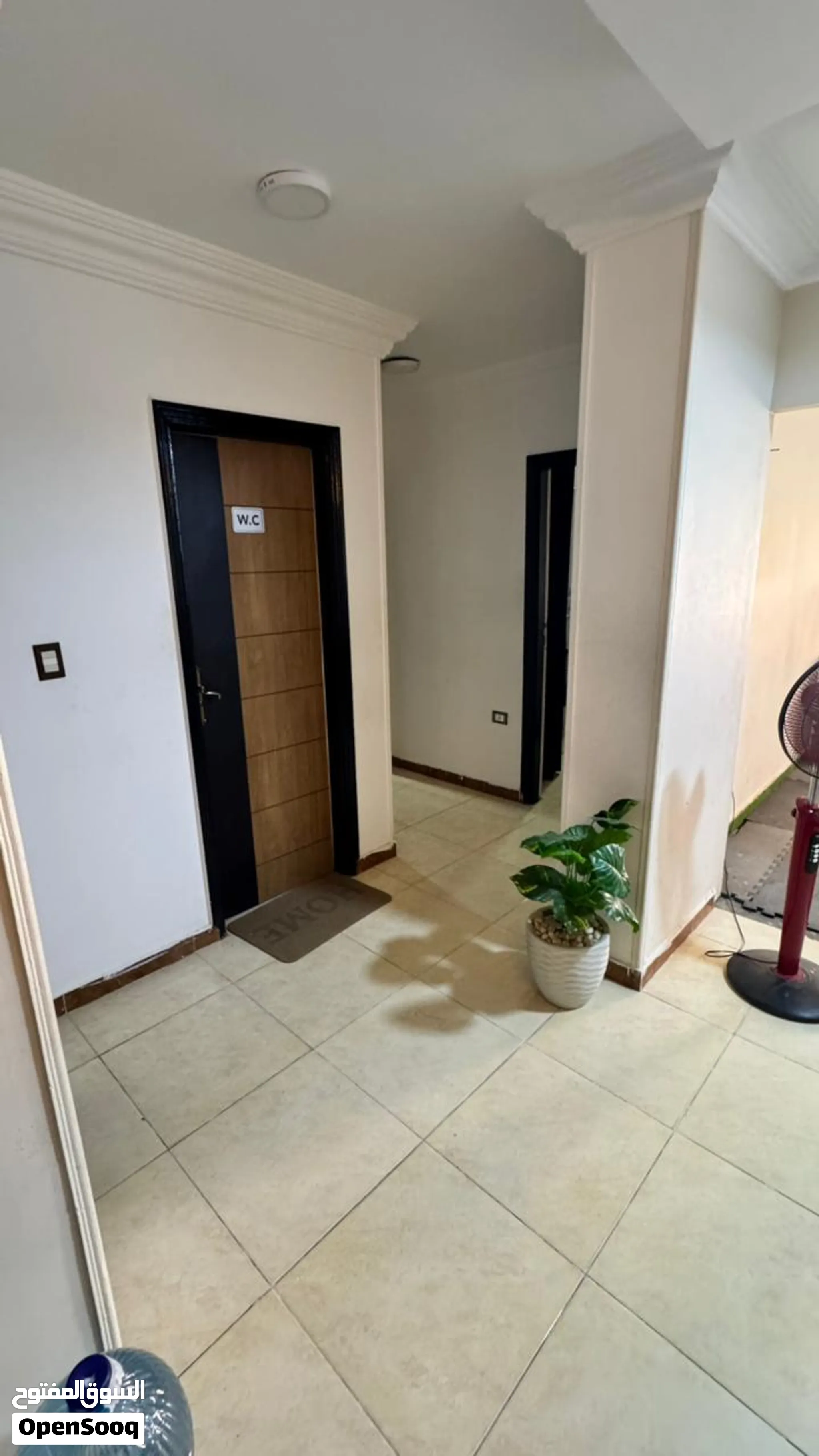 عياده او مقر شركه للبيع