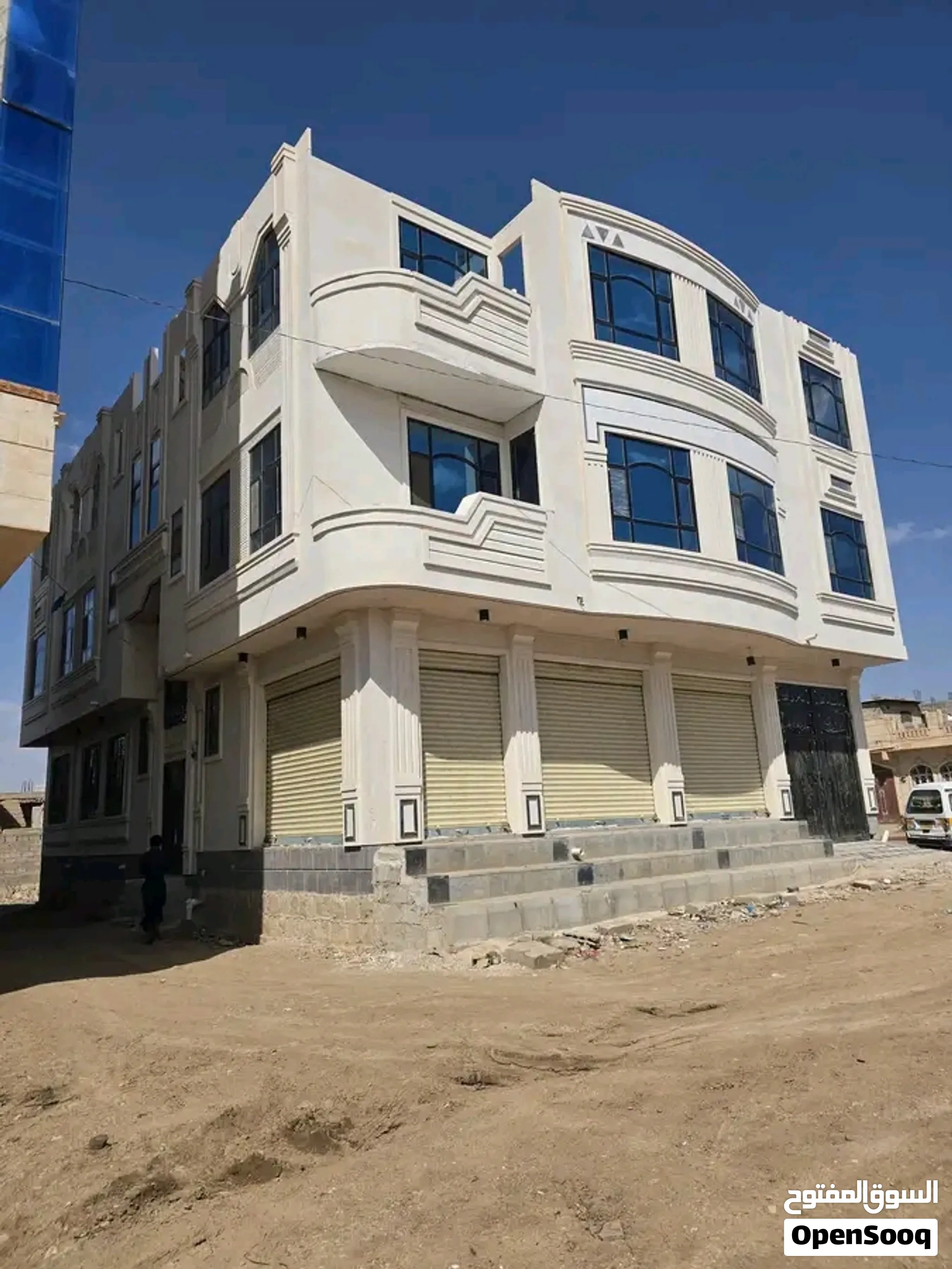 عماره مسلح قواعد كمل حجر هرادي للبيع صنعا جوله مصعب