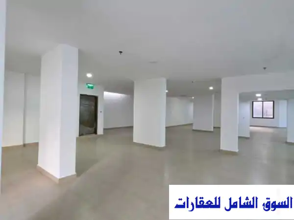 فرصة ذهبية! سرداب ضخم 650 م² مجهز بالكامل...