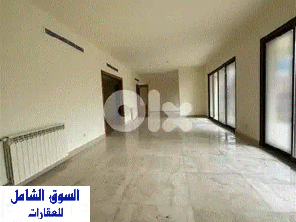 شقة إيجار فاخرة: عين المريسة 280م² - بناية جديدة وشرفة الأحلام (JNR336)