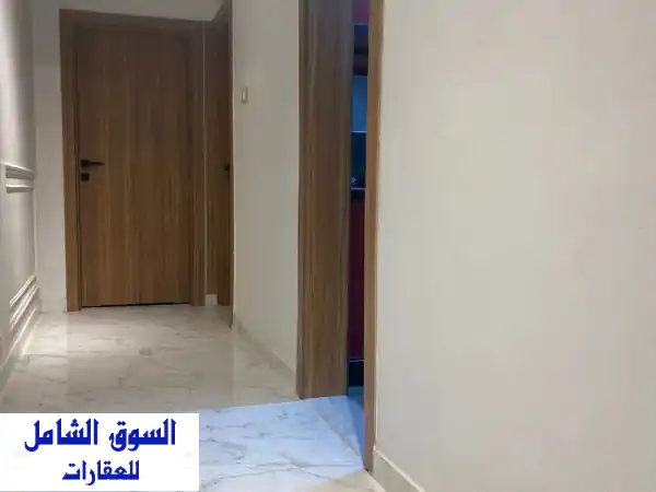 مقر إداري فخم للإيجار بالمهندسين 560م | موقع استراتيجي للشركات والمعارض