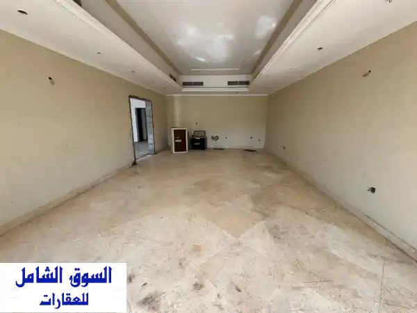 فرصة ذهبية! مبنى تجاري فاخر للإيجار في...