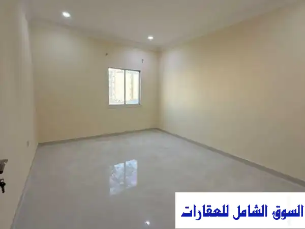 شقة للإيجار الفوري بالدائري الثالث، نجمة الدوحة...