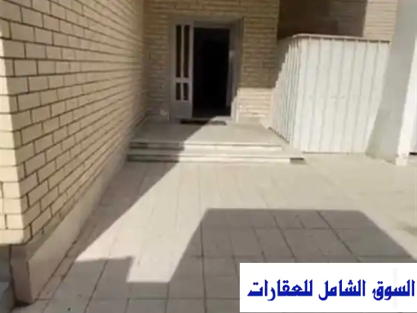 بيت العمر للإيجار بفهد الأحمد: حكومي فسيح 6 غرف مع...