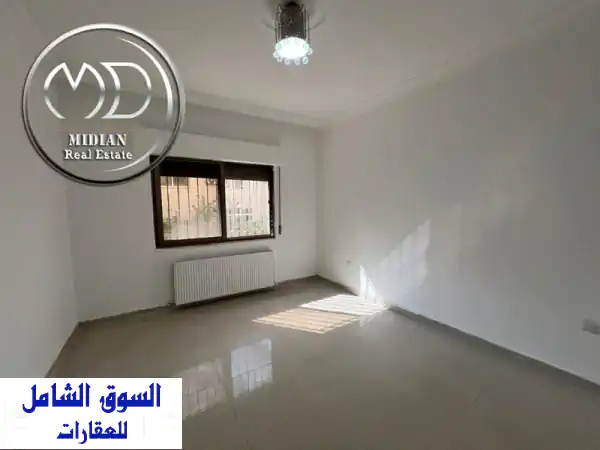 شقة الأحلام للبيع بضاحية الرشيد: شبه أرضية 165م بحديقة 50م ومدخل مستقل | تشطيب سوبر ديلوكس | بسعر 65,000 د.أ. #9825