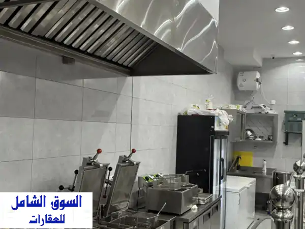 محل بروست وشاورما للتقبيل موقع العرفاء الإيجار 37000...