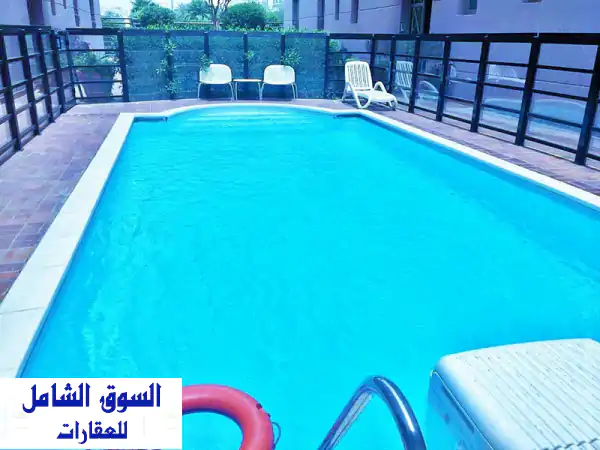 شقة مفروشة فاخرة 3 غرف نوم للايجار في السالمية - مسبح خاص وموقع استثنائي للمقيمين الأجانب