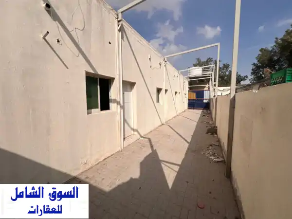 مصنع للإيجار في الصجعة  مساحة واسعة وموقع عملي يتوفر مصنع جاهز للاستخدام الفوري في منطقة الصجعة ...