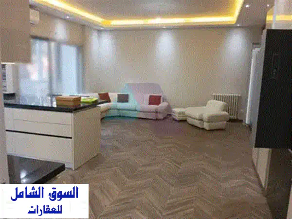 شقة فاخرة للإيجار في الأشرفية: 265 متر مربع، إطلالة بانورامية خلابة وتصميم عصري!