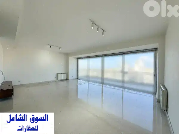 شقة فاخرة للإيجار في الأشرفية: 265 متر مربع،...