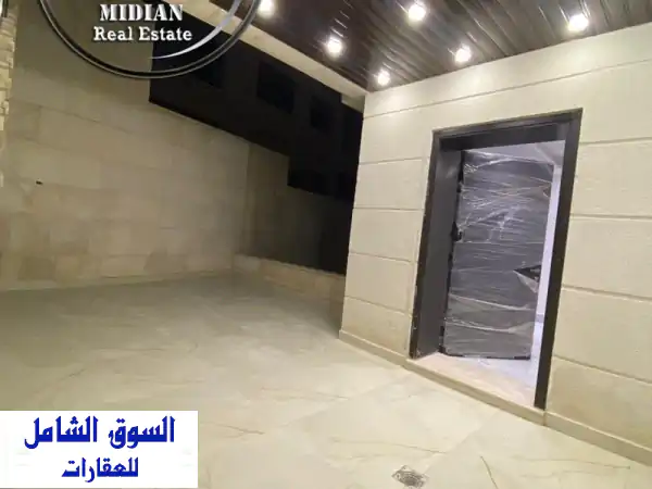 شقة للإيجار بتلاع العلي: شبه أرضي فاخرة 170م + تراس...