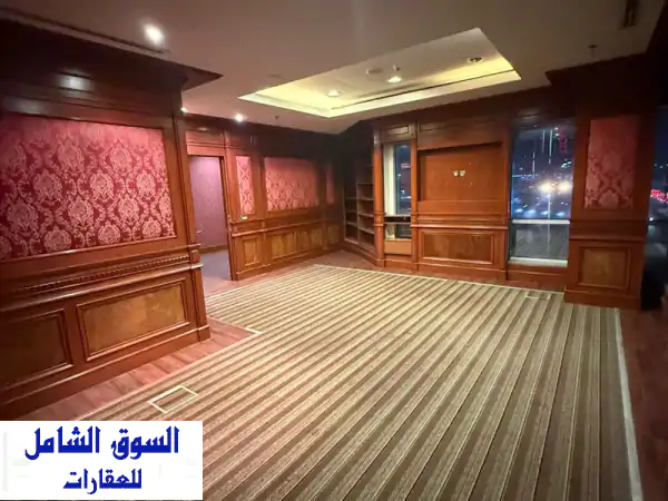 مكتب إداري فاخر للإيجار 350م بالعاصمة: الصالحية، شارع السور - 6 تراخيص تجارية جاهزة!