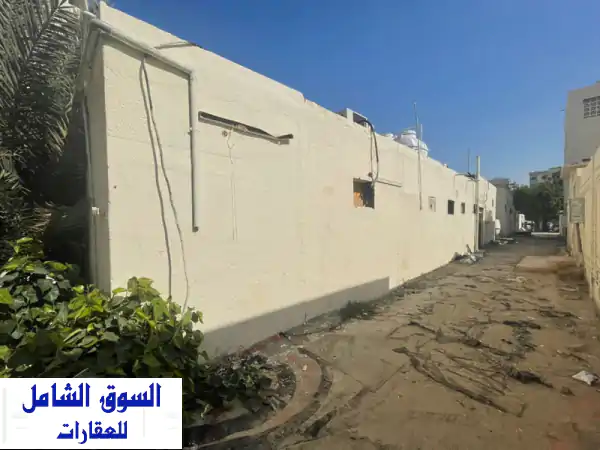 بيت عربي للبيع بالرميلة عجمان: استثمار ذهبي | عائد 70 ألف فوري قرب الكورنيش!