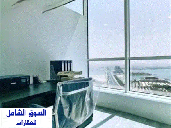 عرض حصري: مكتب تجاري فاخر للإيجار في الحورة،...