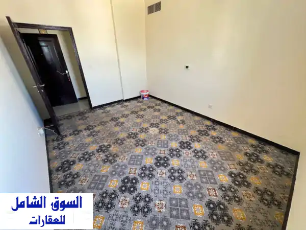 فرصة لا تعوض: استوديو فسيح للإيجار السنوي بالراشدية...