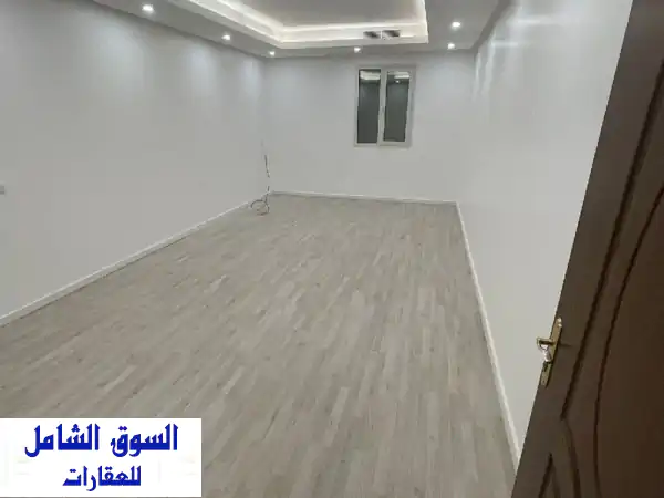 شقة فاخرة للإيجار بفنيطيس | 3 غرف نوم ديلوكس...