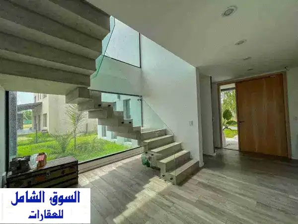 اخر فيلا مستقلة للبيع بأزار التجمع الخامس | بجوار...