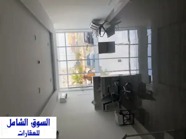 فرصة استثمارية ذهبية: 5 محلات تجارية ضخمة للإيجار بشارع حيوي في دلمونيا الصناعية الجديدة، البحرين!