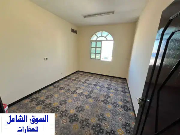 للإيجار السنوي في الراشدية 1 عجمان، استوديو...