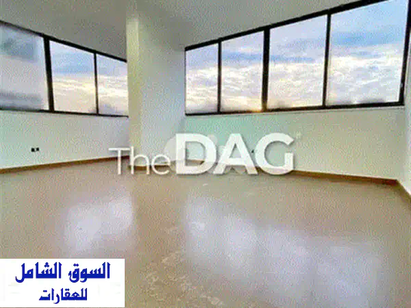 مكتب فاخر 120م² للإيجار في البوشرية | موقع استراتيجي وإطلالة خلابة | 600$/شهر فقط!