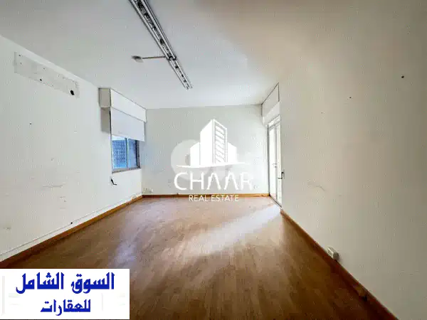 مكتب فاخر ومجهز بالكامل للايجار في قلب بدرو (سوديكو)...