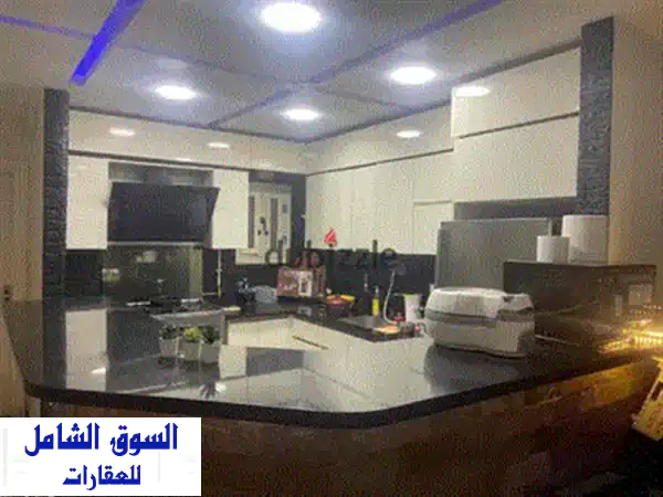 فرصة ذهبية: شقة فاخرة للبيع 100م بمصطفى كامل - فيو مفتوح على أبو قير مباشرة | بناء 2020 ومرخصة