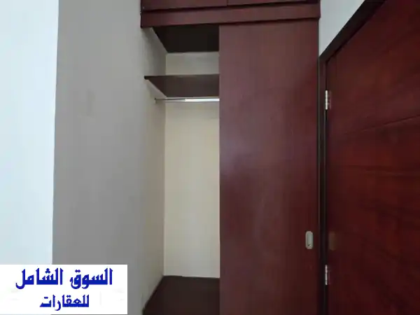 فرصة ذهبية: شقة عائلية 2 غرفة وصالة للإيجار السنوي في العاليا | قرب شارع محمد بن زايد | 33,000 درهم