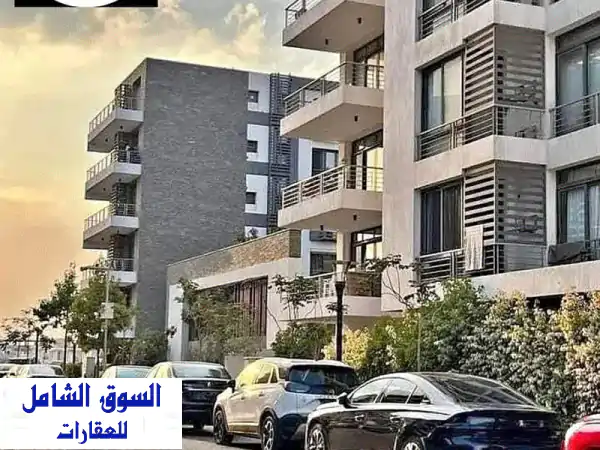 شقة أرضي بجاردن خاصة للبيع في تاج سيتي التجمع الأول...