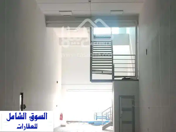 فرصة ذهبية: محلات/مخازن للإيجار في ديار المحرق | 100م² بـ 600 د.ب. شهرياً - موقع استراتيجي!