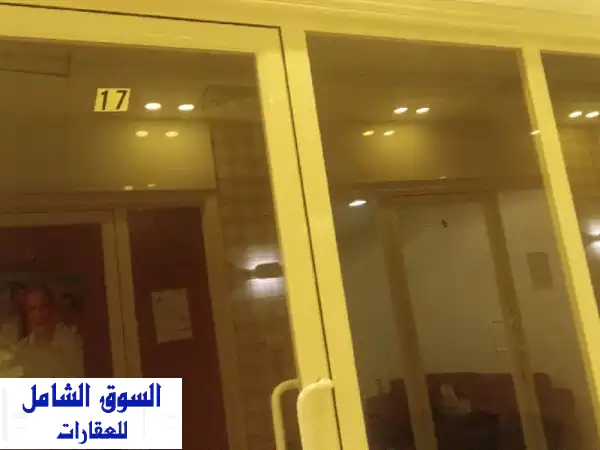 مكاتب داخلية بمجمع الغضوري يصلح لكافة الأنشطة...
