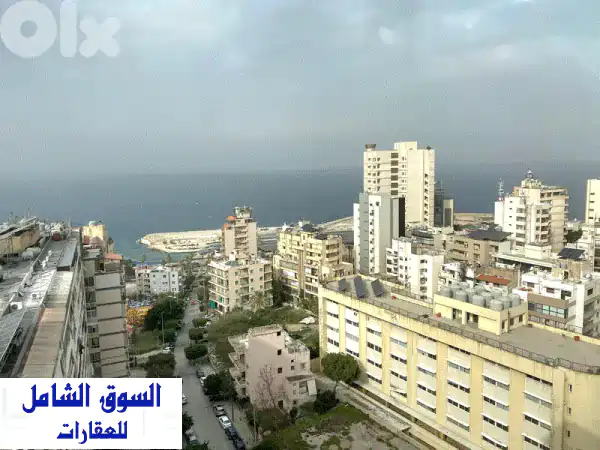 شقة فاخرة للبيع 240م² بإطلالة بحرية مذهلة في...